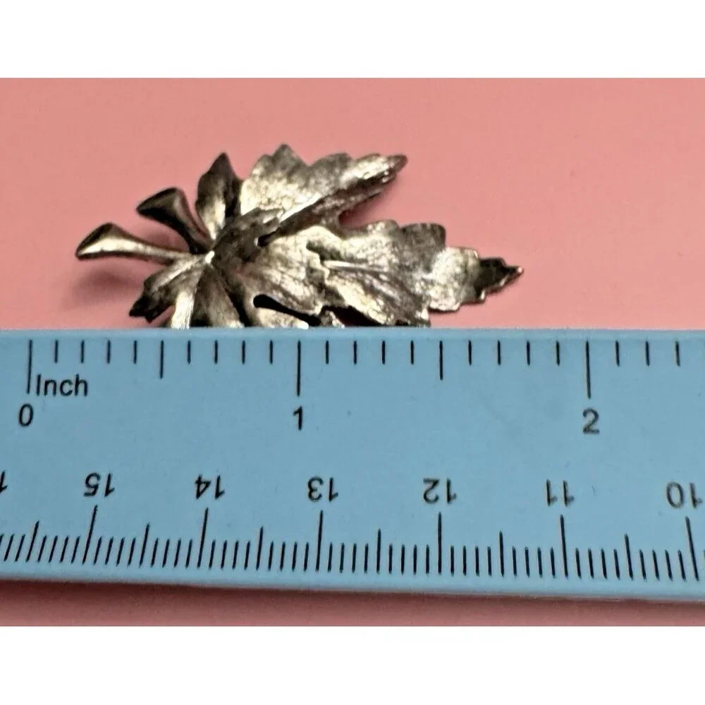 Vintage Silvertone Leaf Brooch – Textured Layered Design, 1.75 Inches
